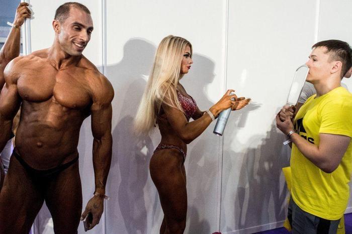 Arnold Classicten renkli kareler