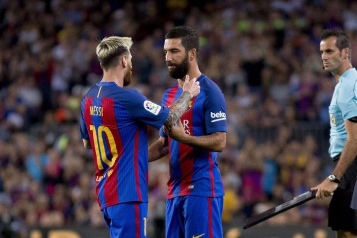 Messinin yerine arda Turan...