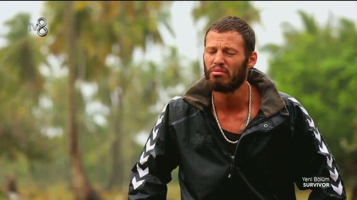 Survivor Atakandan flaş karar