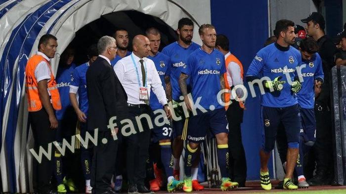 Kasımpaşa-Fenerbahçe maçından kareler