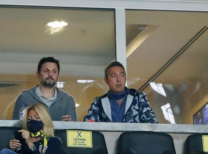 Fenerbahçe haberi... Başkan Ali Koç, Trabzonspor maçı öncesi Samandırada