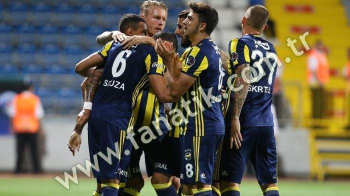 Kasımpaşa-Fenerbahçe maçından kareler