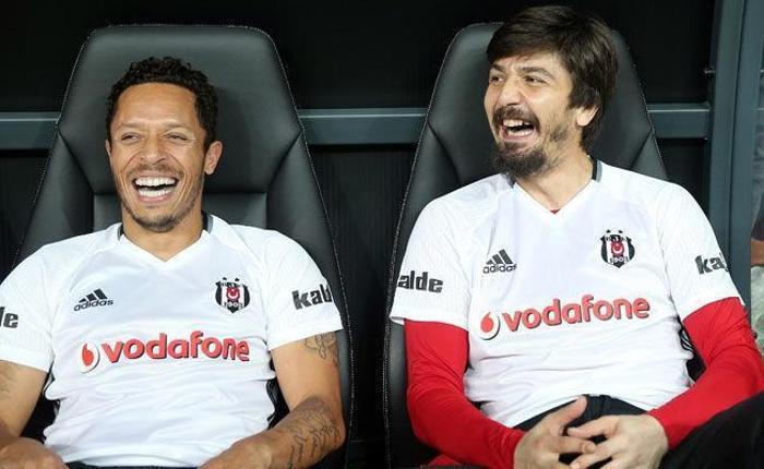 Hücumda başrol Taliscanın