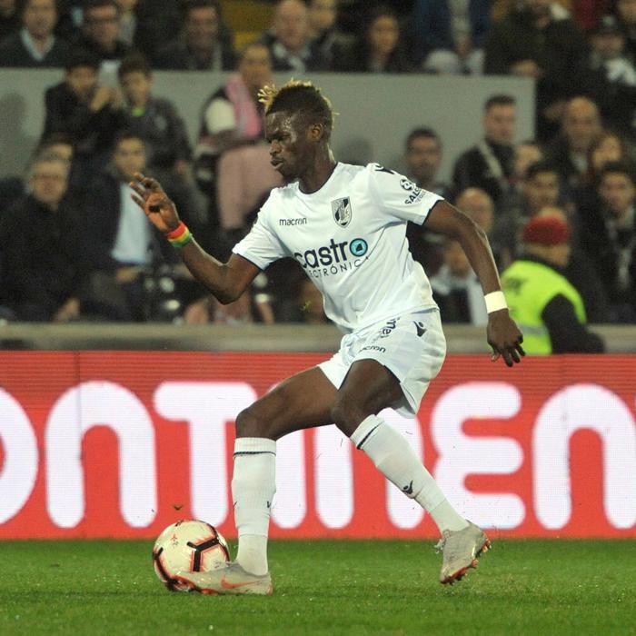 Beşiktaş, Falaye Sacko transferi için görüşmelere başladı