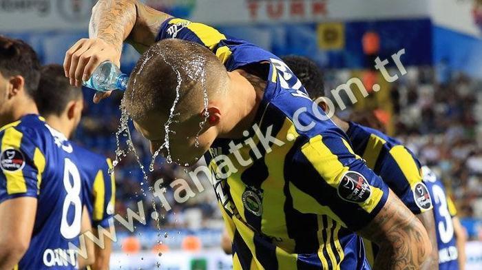 Kasımpaşa-Fenerbahçe maçından kareler