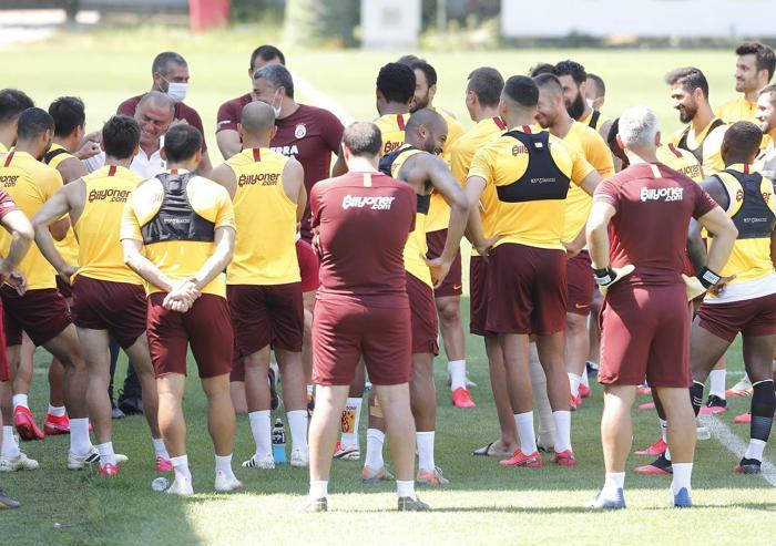 Son dakika | Nagatomo Galatasaraya gözyaşlarıyla veda etti