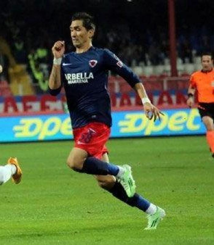 Bolivya - 1 futbolcu