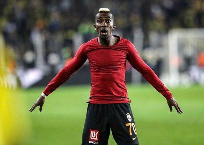 GALATASARAYI İSTİYORDU AMA...