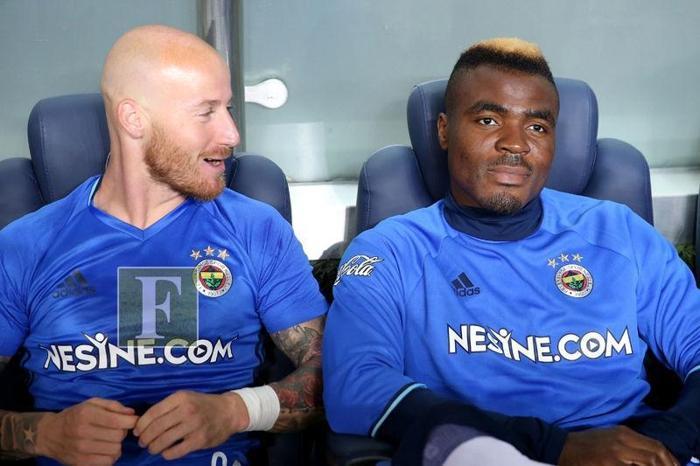 Fenerbahçenin 130 milyonluk yedek kulübesi