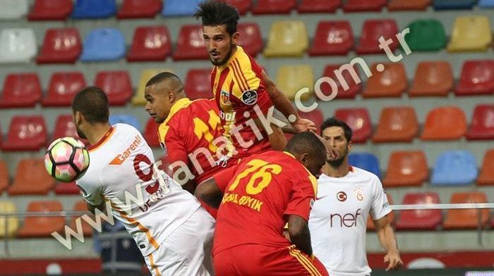 Kayserispor-Galatasaray maçı öncesi olay çıktı
