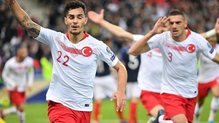 Fenerbahçeden transfer harekatı 4 Sürpriz isim...