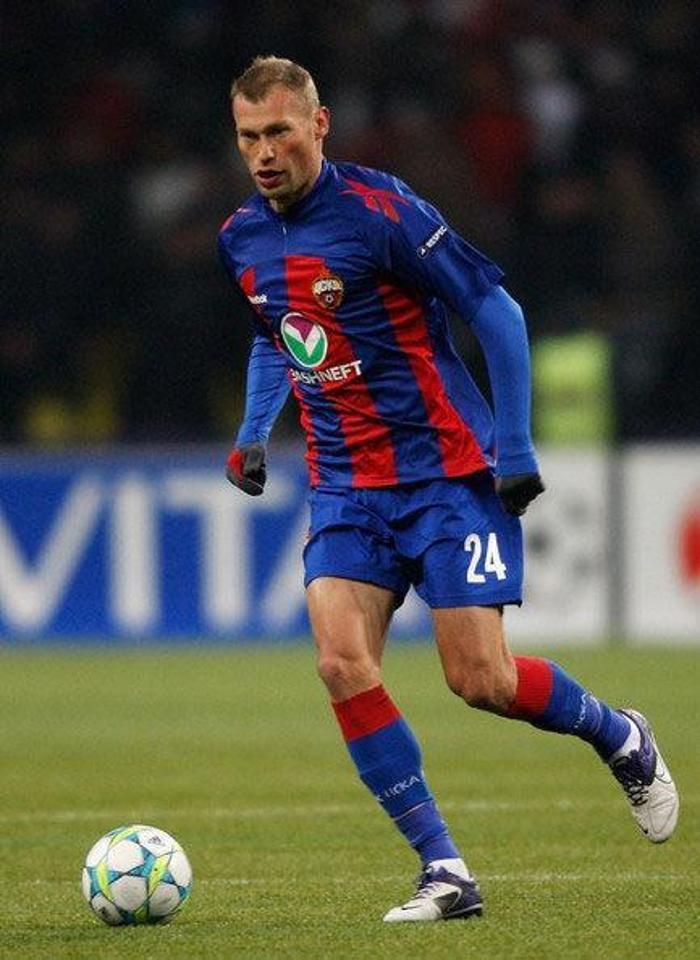 Vasili Berezutski - CSKA Moskova