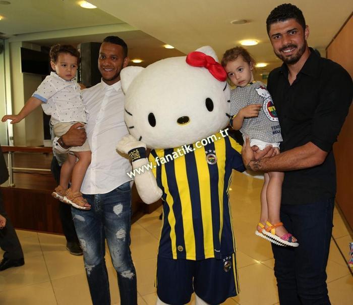 Fenerbahçe, Hello Kitty ile anlaşma imzaladı.