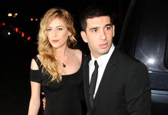 Sinem Kobal-Arda Turan