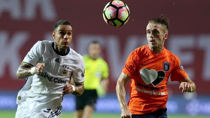 Fenerbahçenin UEFA Avrupa Ligi kadrosu belli oldu