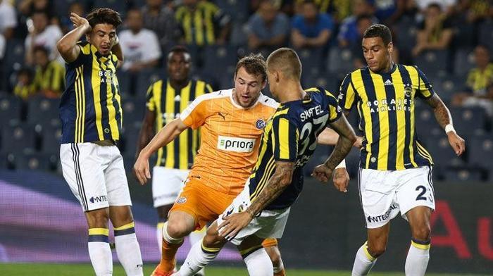 Fenerbahçenin UEFA Avrupa Ligi kadrosu belli oldu