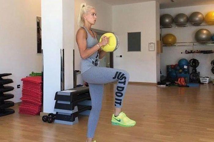 Basketbolun tescilli güzeli Antonija Misura Sandric Samsundan ayrıldı