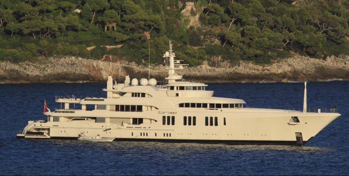 Roman Abramovichten 430 milyon Poundluk yeni yat