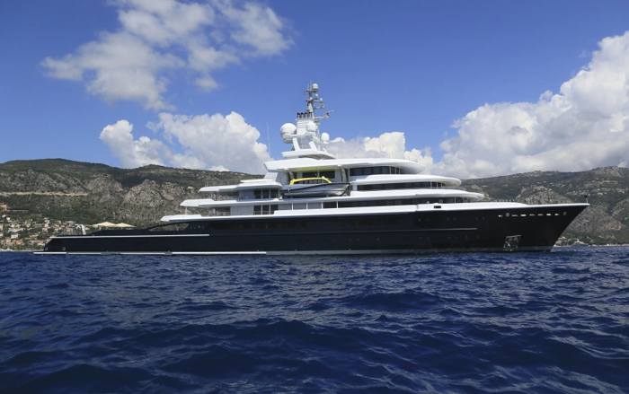 Roman Abramovichten 430 milyon Poundluk yeni yat