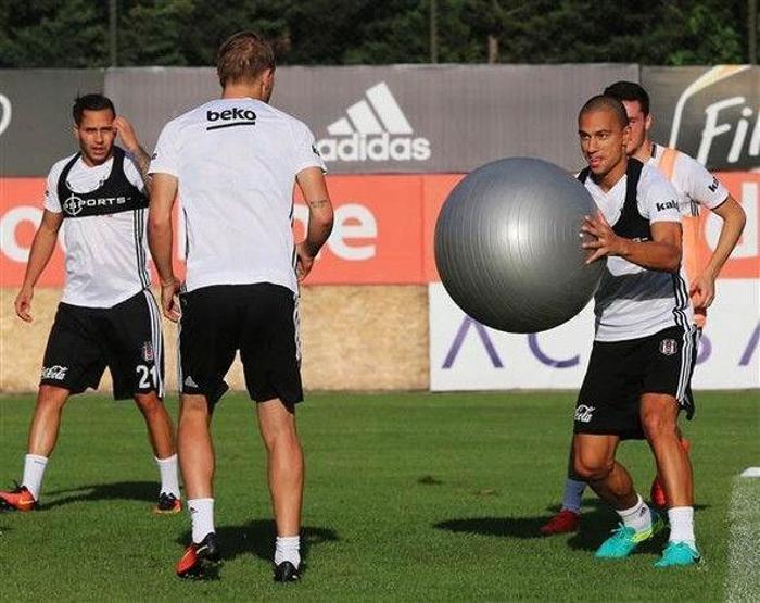 Beşiktaşta Caner Erkin şov