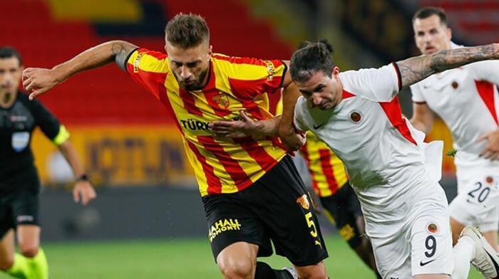 Galatasarayda son dakika transfer gelişmesi Alpaslan Öztürk hamlesi