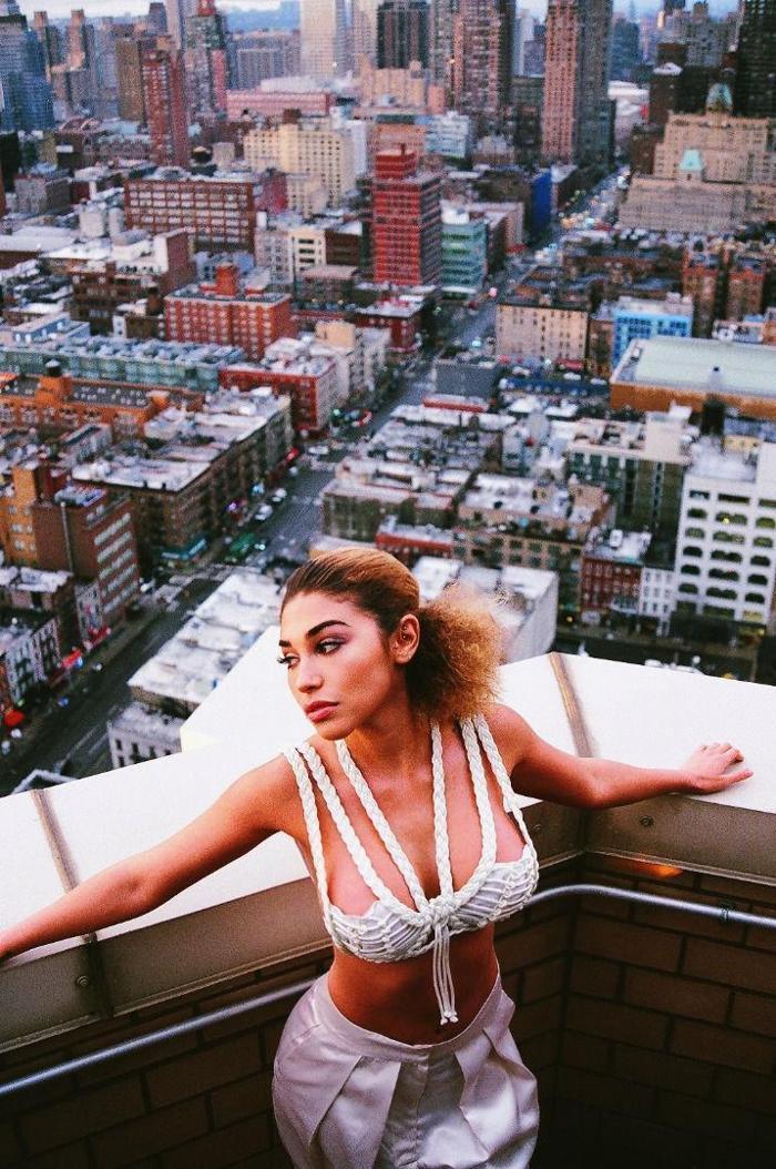 Paul Pogbanın yeni aşkı Chantel Jeffries