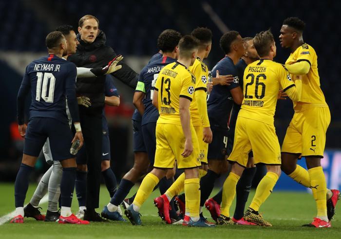 Emre Can çılgına döndü PSG - Dortmund maçında kavga