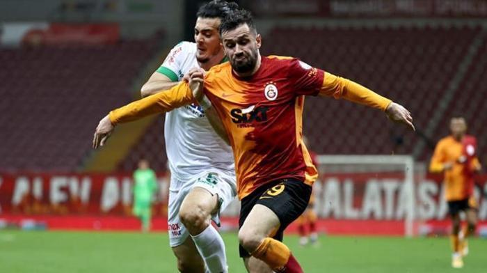 Galatasarayda Fatih Terimden yönetime: Ömer Bayramın sözleşmesini uzatın