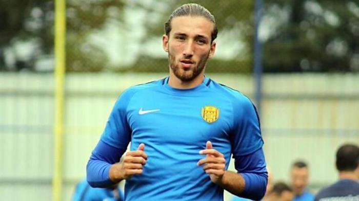 Fenerbahçe ve Galatasaray devreye girdi, genç yıldızın tranferi için...