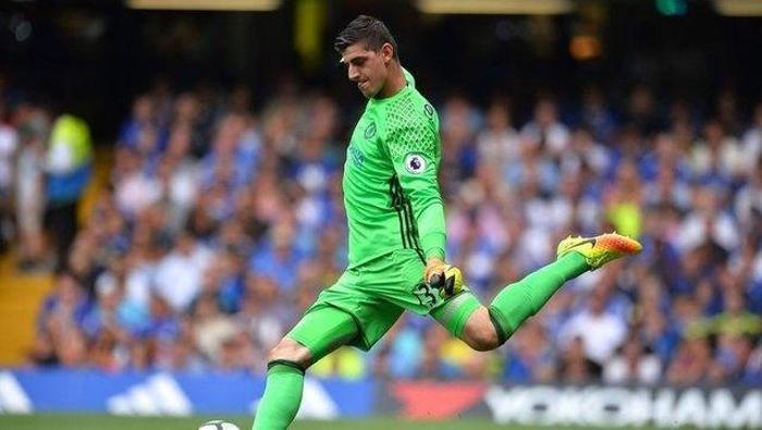 13. Thibaut Courtois (Chelsea) - 89