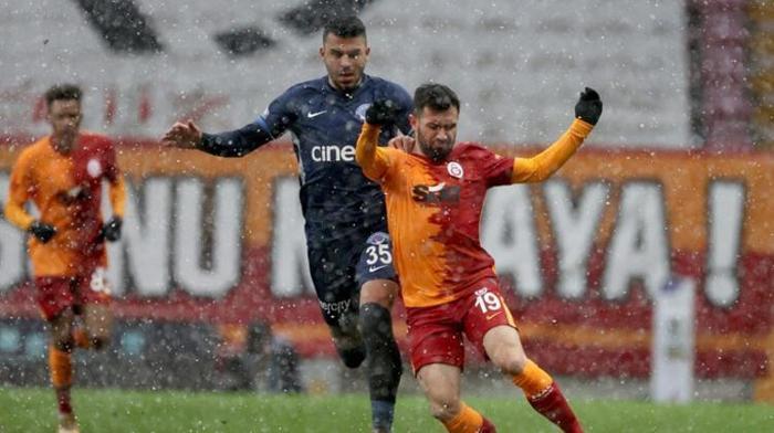 Galatasarayda Fatih Terimden yönetime: Ömer Bayramın sözleşmesini uzatın