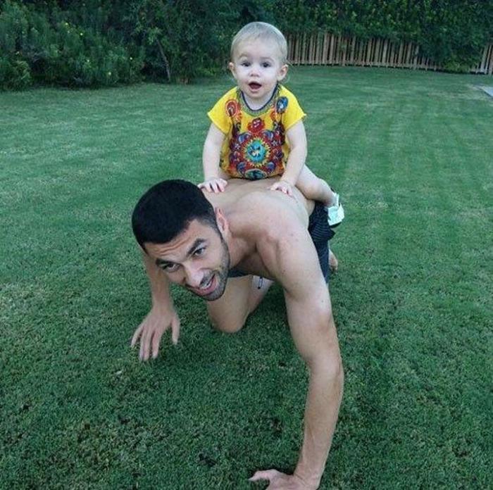 Burak Yılmaz ve eşi İstem Yılmaz barıştı