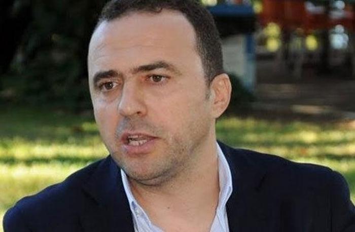 Arif Erdem, İpsaladan kaçtı