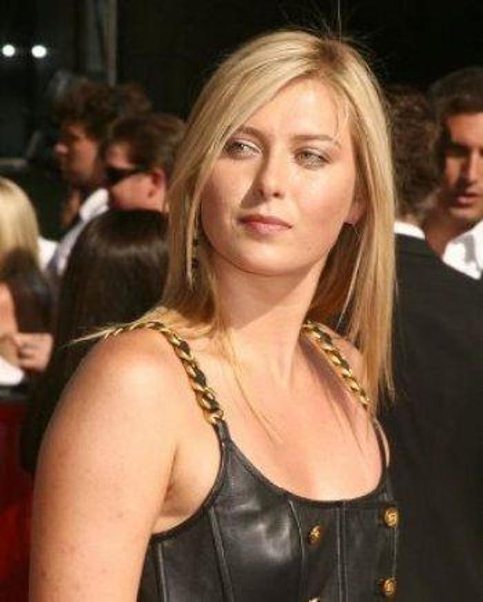Kortların kraliçesi: Maria Sharapova