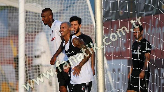 Beşiktaşın yeni transferi Talisca ilk idmanına çıktı