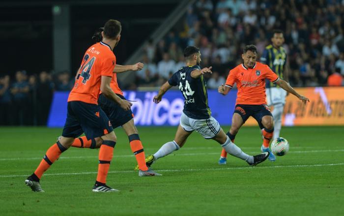 Fanatik yazarlarının Başakşehir - Fenerbahçe maçı yorumları