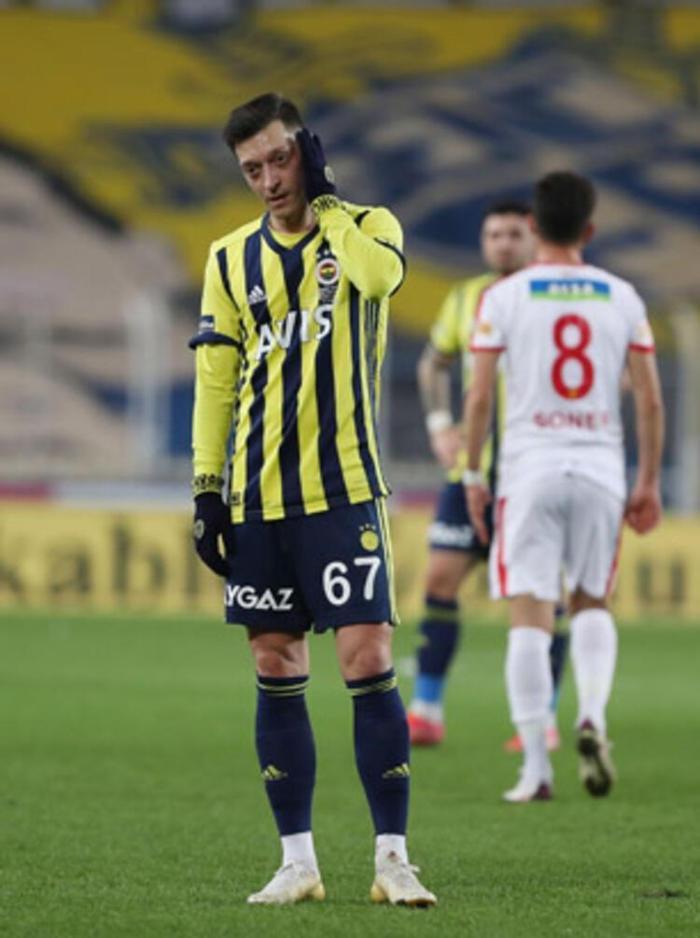 Göztepede 3 eksik