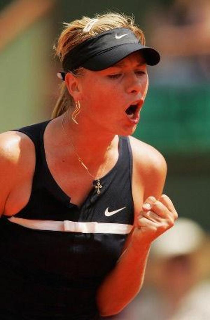 Kortların kraliçesi: Maria Sharapova