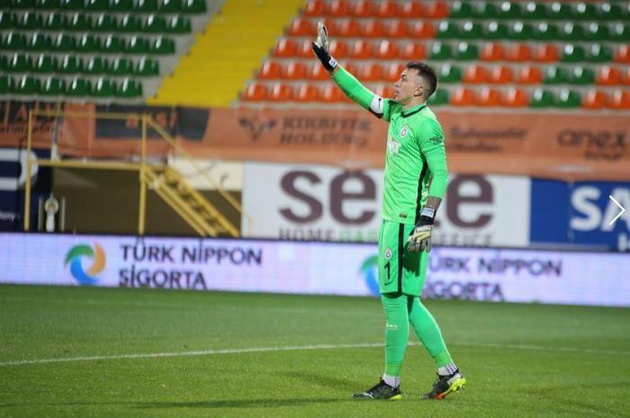 Alanyaspor-Galatasaray maçına Fernando Muslera damgası