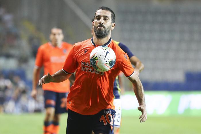 Fanatik yazarlarının Başakşehir - Fenerbahçe maçı yorumları