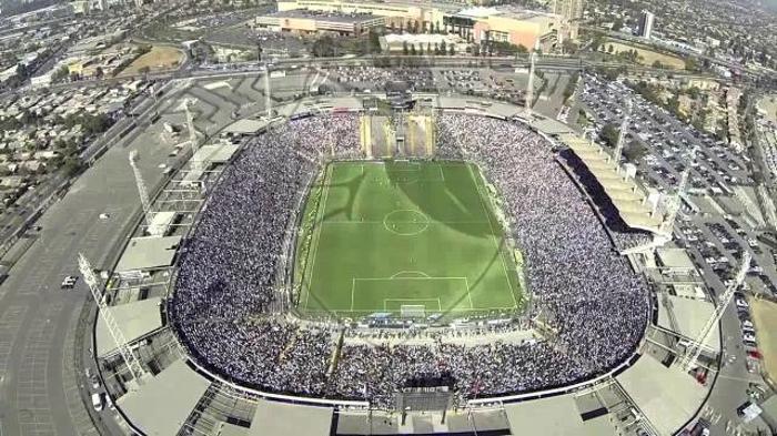 34) Monumental David Arellano Stadyumu