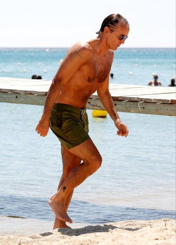 55 yaşındaki Roberto Mancini fit vücudu ile hayran bıraktı