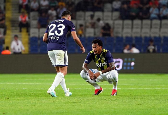 Fanatik yazarlarının Başakşehir - Fenerbahçe maçı yorumları