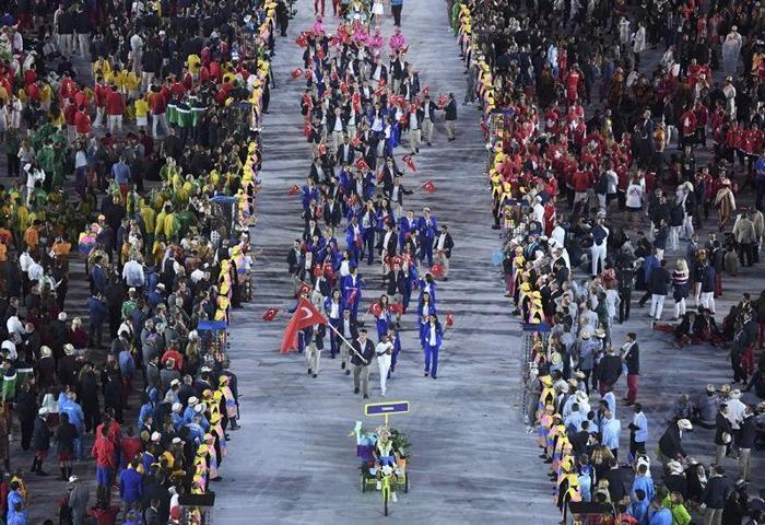 Rio Olimpiyatlarına görkemli açılış