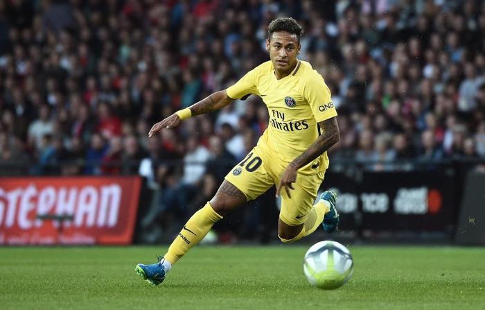 Barcelonanın Neymar transferi için ödemesi gereken bonservisi duyurdular