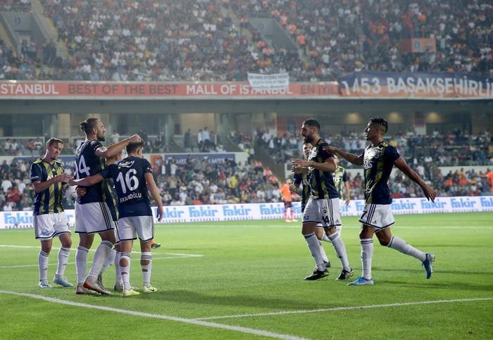 Fanatik yazarlarının Başakşehir - Fenerbahçe maçı yorumları
