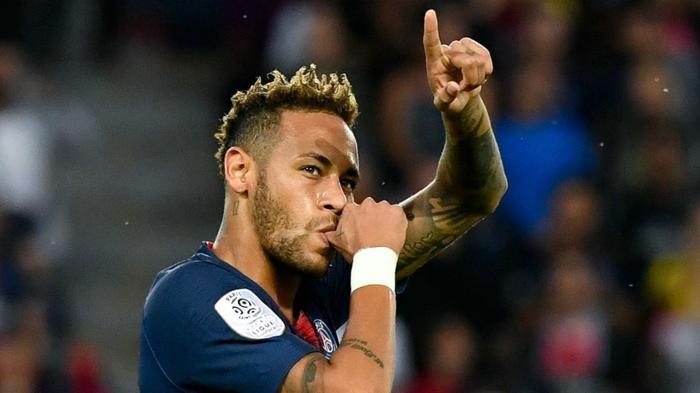 Barcelonanın Neymar transferi için ödemesi gereken bonservisi duyurdular