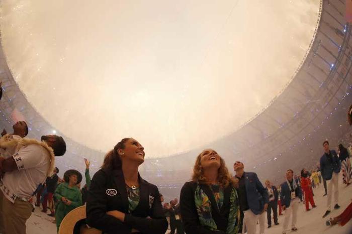 Rio Olimpiyatlarına görkemli açılış
