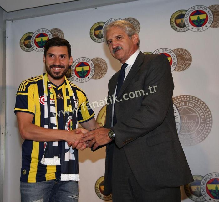 Sener Özbayraklı (Bursaspor)