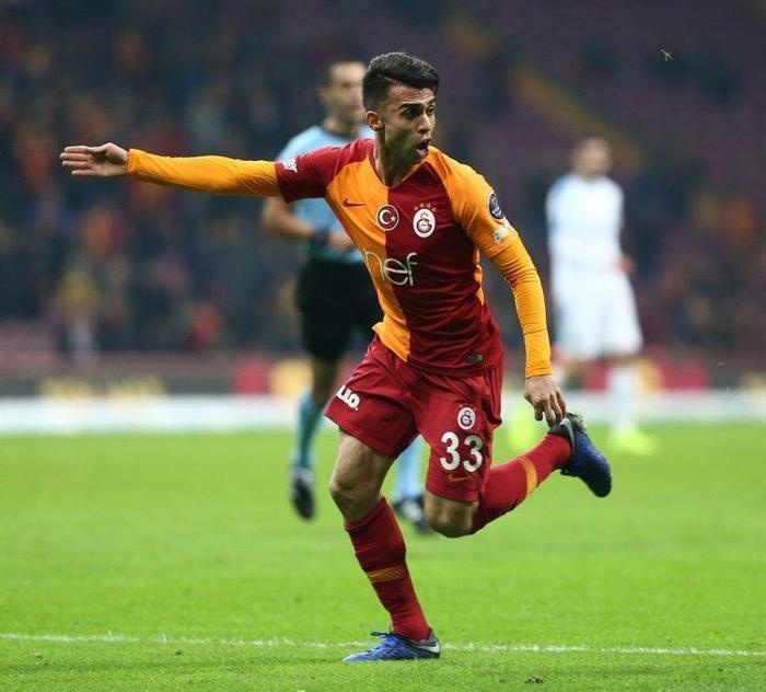 Galatasarayın gizli transfer planı 12 isim gidiyor ve tam 15 milyon euro...
